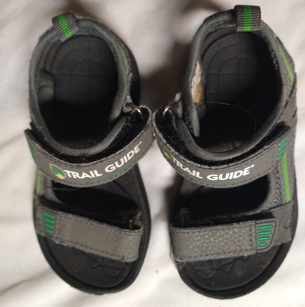 Trail Guide Size 8M Toddler Kids Adventure Sandals - Gray and Green